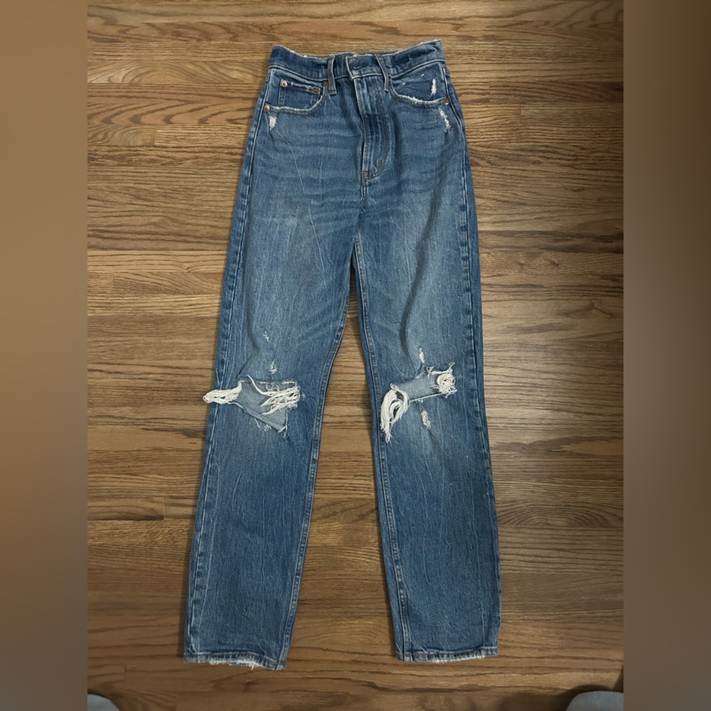 Abercrombie ultra high rise 90s straight jeans